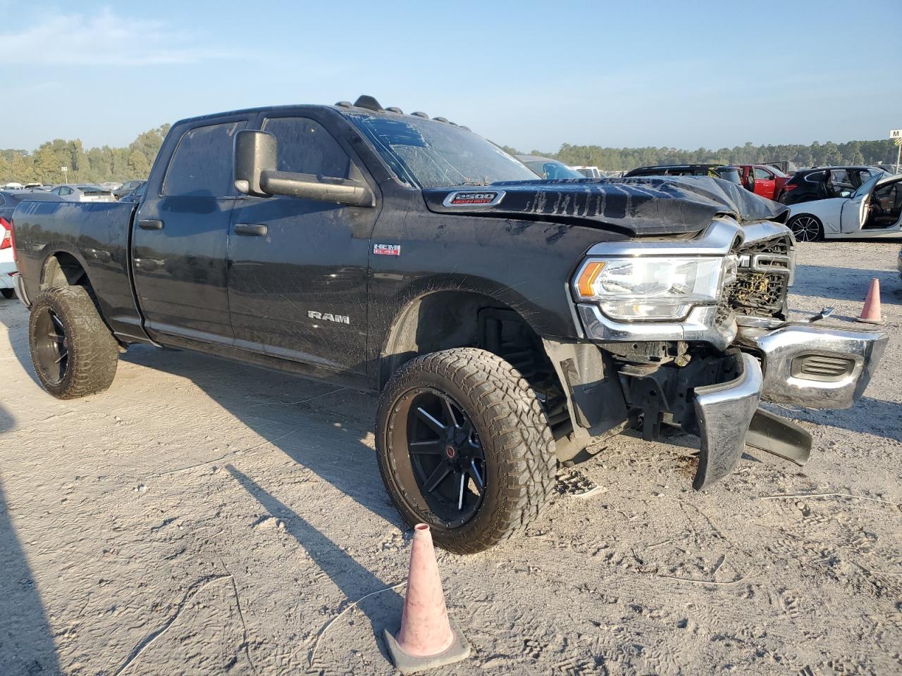 RAM 2500 TRADESMAN