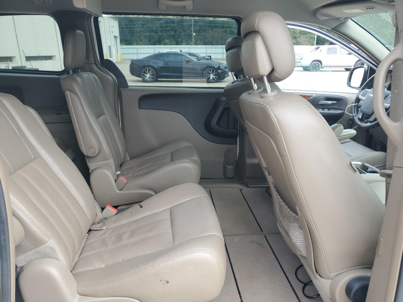 CHRYSLER TOWN & COUNTRY TOURING