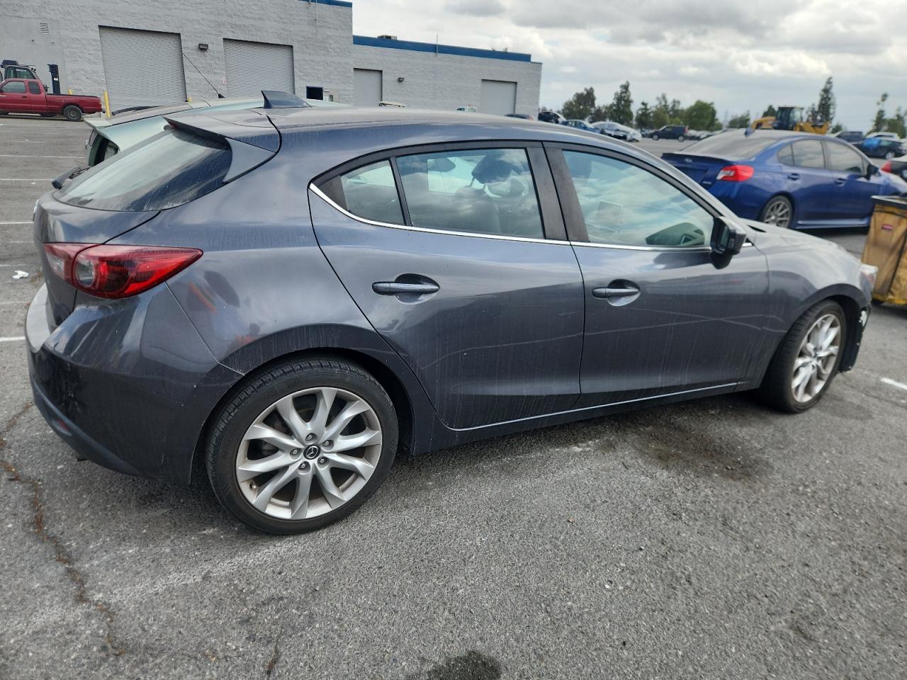 MAZDA 3 GRAND TOURING