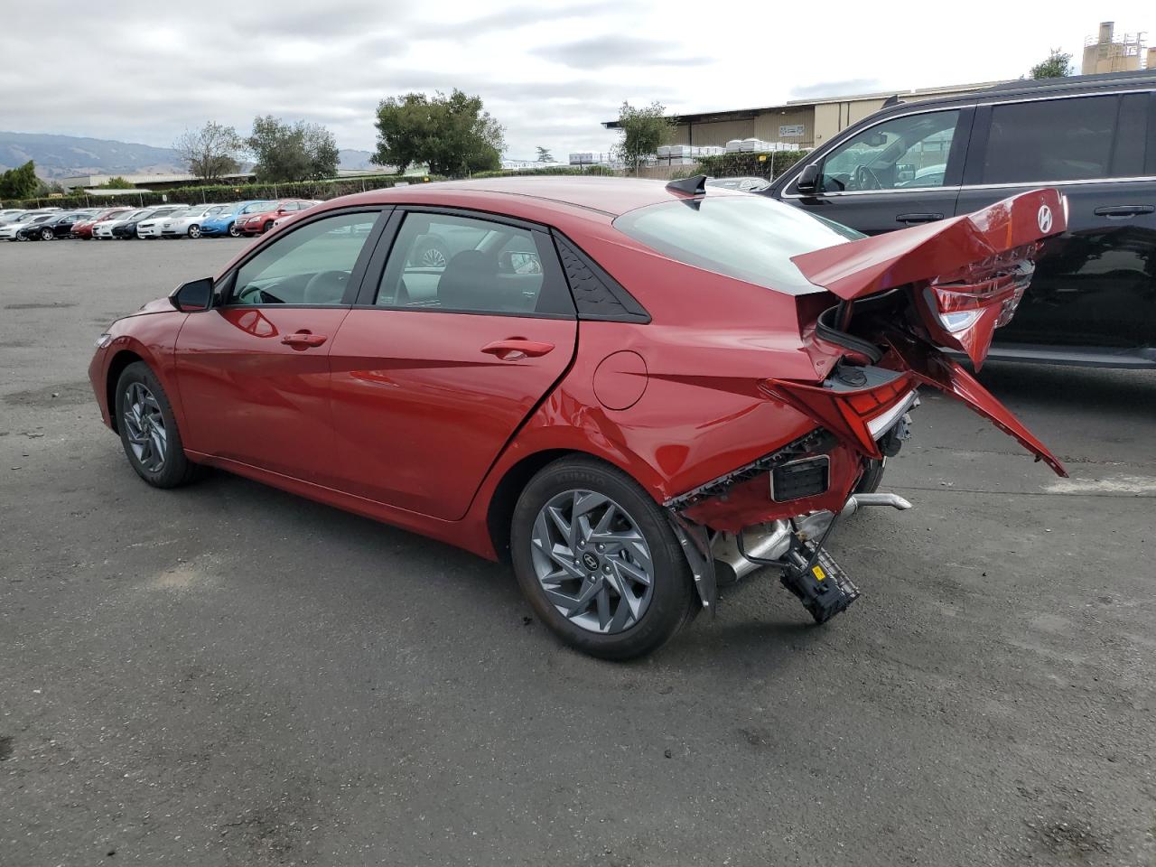 HYUNDAI ELANTRA BLUE