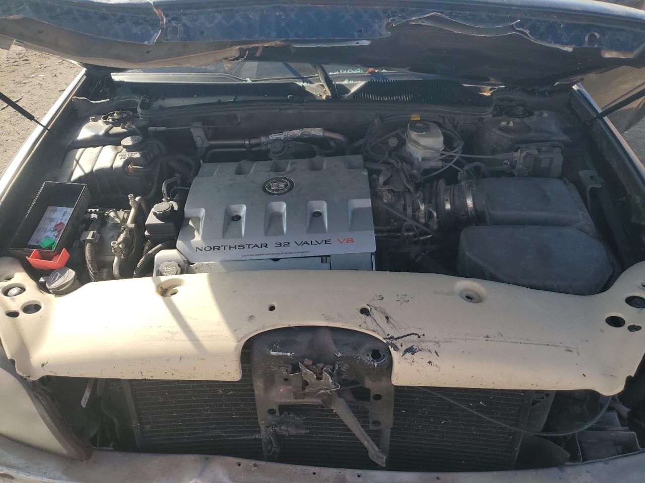 Lot #3286785901 2003 CADILLAC DEVILLE