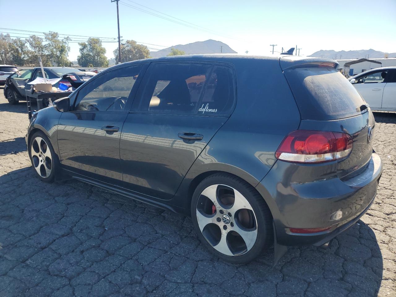 VOLKSWAGEN GOLF GTI