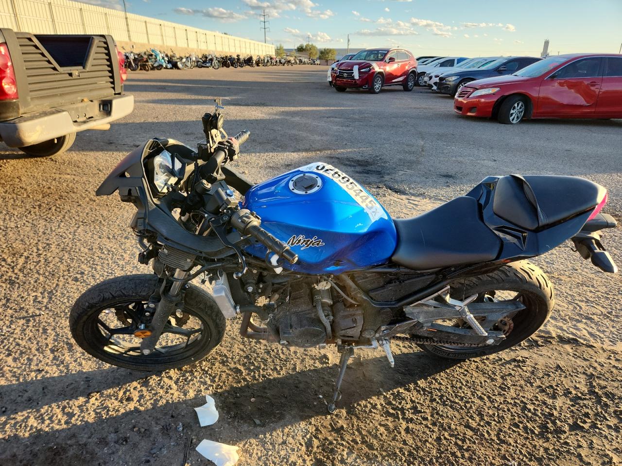 Lot #3275472706 2017 KAWASAKI EX300 A