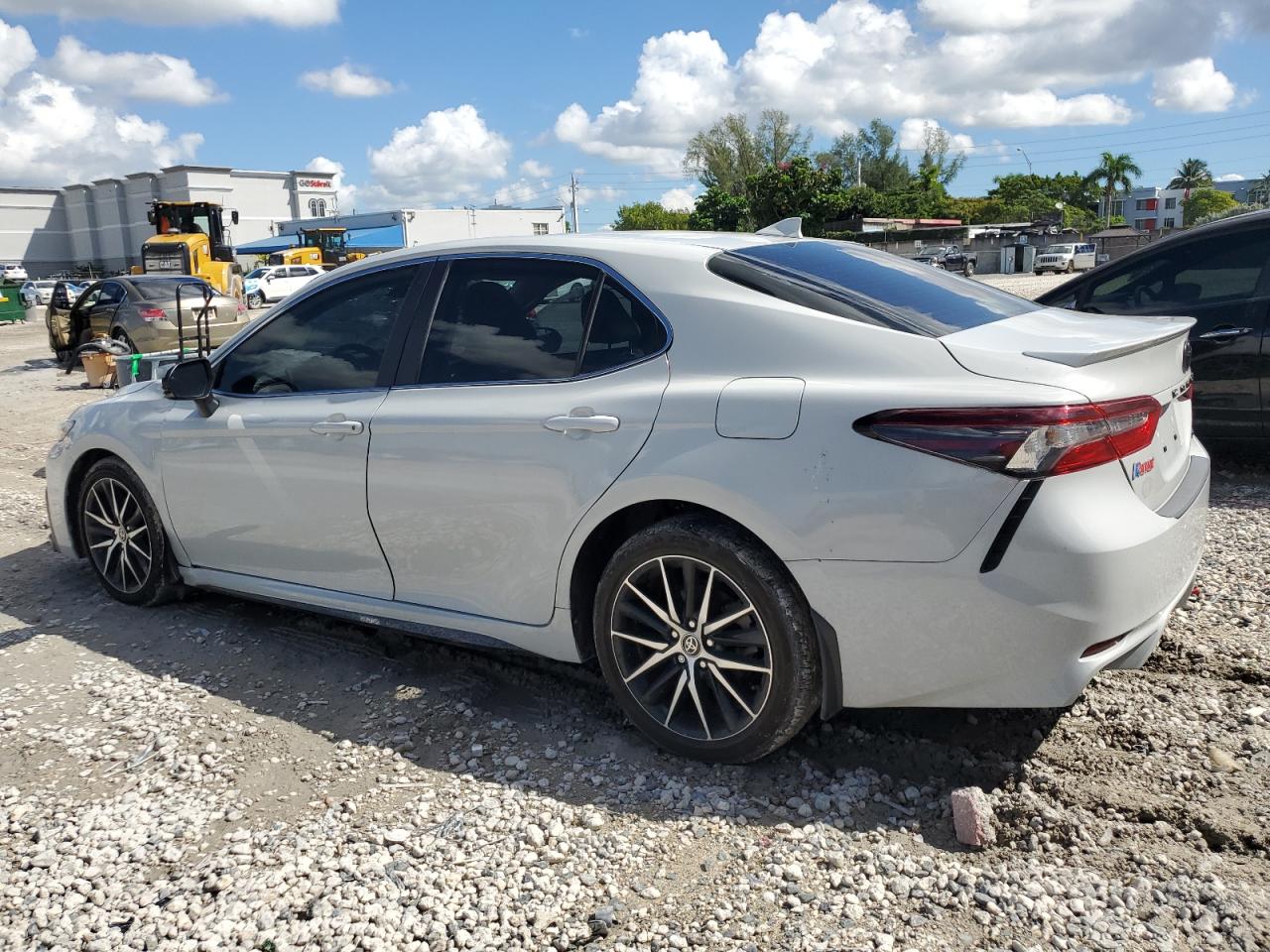 Lot #3263646707 2024 TOYT CAMRY SE NIGHT SHADE