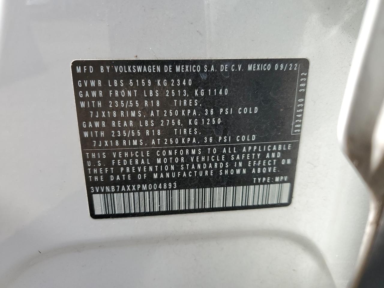 VOLKSWAGEN TIGUAN SE