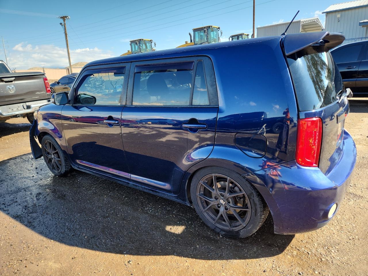 Lot #3278595957 2008 SCION XB