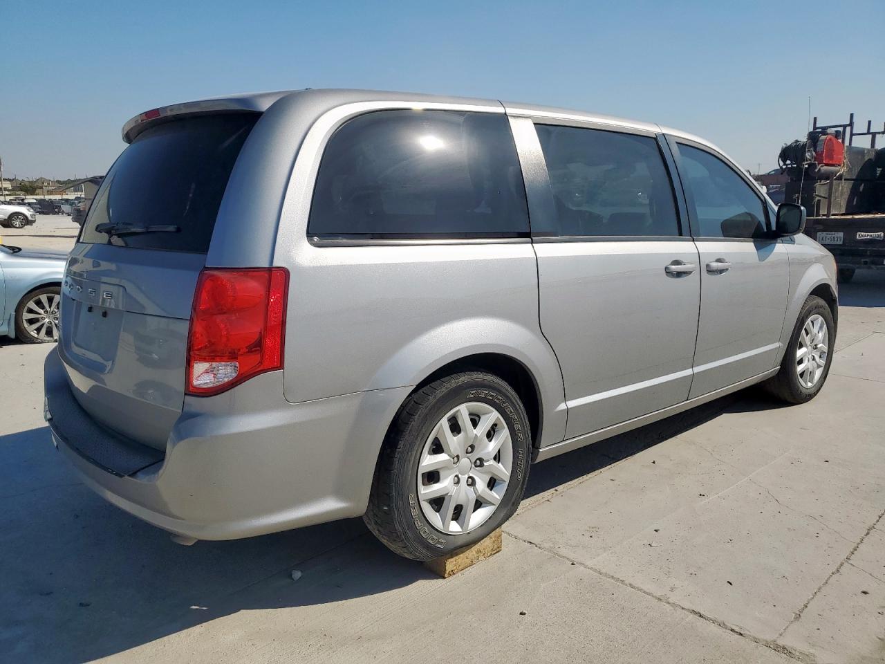 DODGE GRAND CARAVAN SE