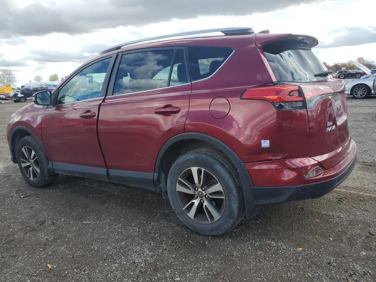 TOYOTA RAV4 LE