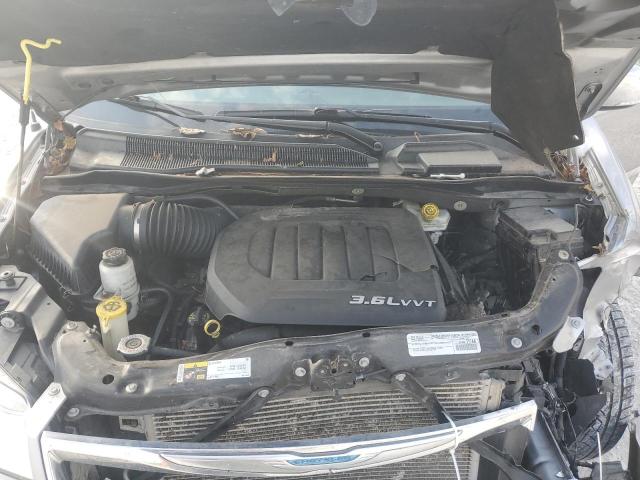 2015 CHRYSLER TOWN & COU - 2C4RC1CG0FR655948