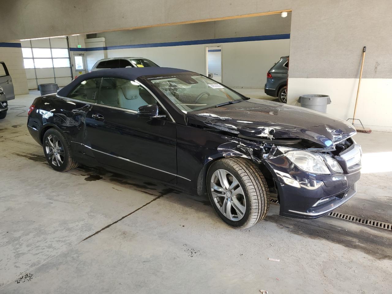 MERCEDES-BENZ E-CLASS 350