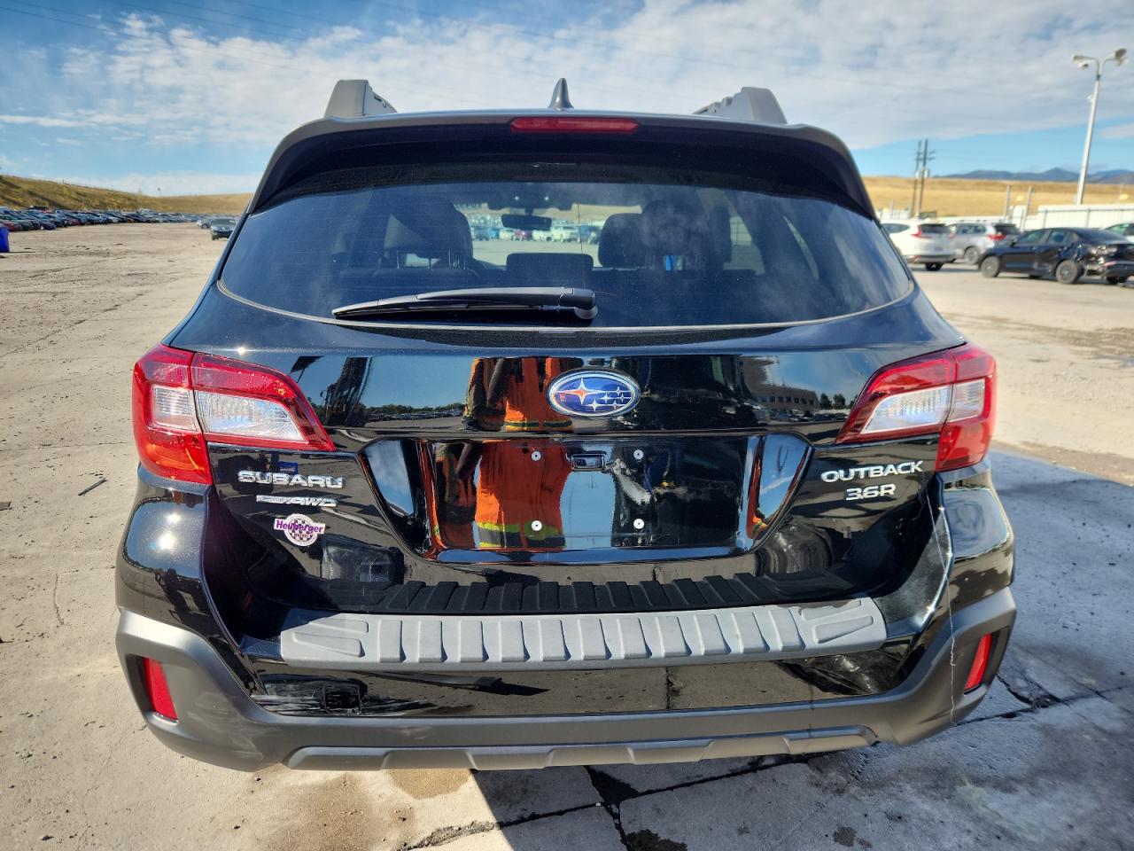 SUBARU OUTBACK 3.6R LIMITED