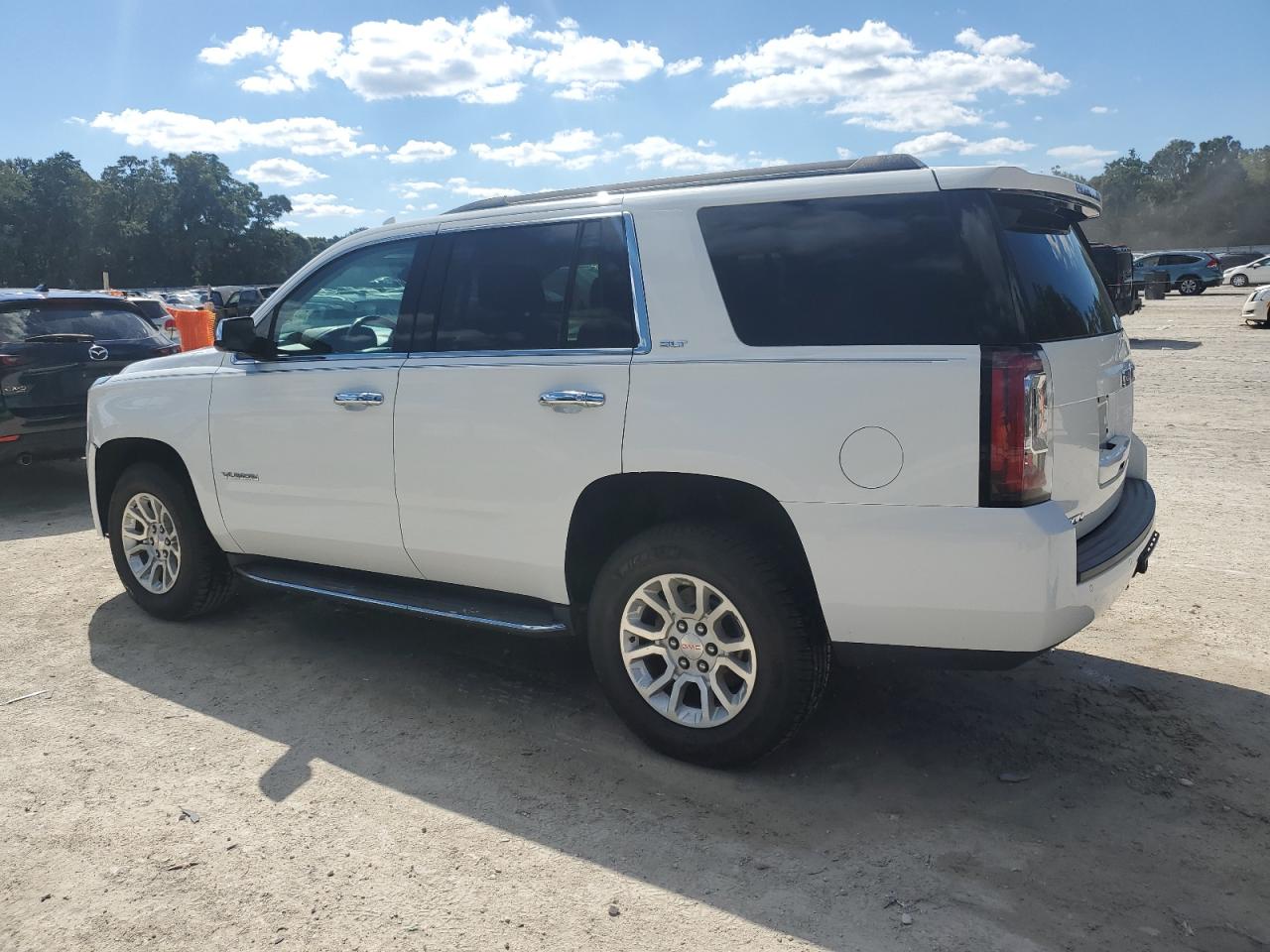 GMC YUKON SLT