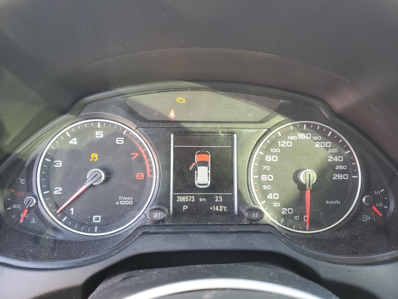 AUDI Q5 PREMIUM PLUS