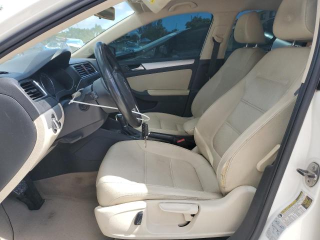 2013 VOLKSWAGEN JETTA SE - 3VWDP7AJ5DM375038