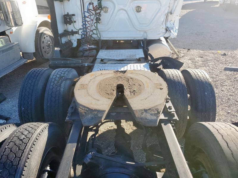 2016 FREIGHTLINER CASCADIA 1 #3279554235