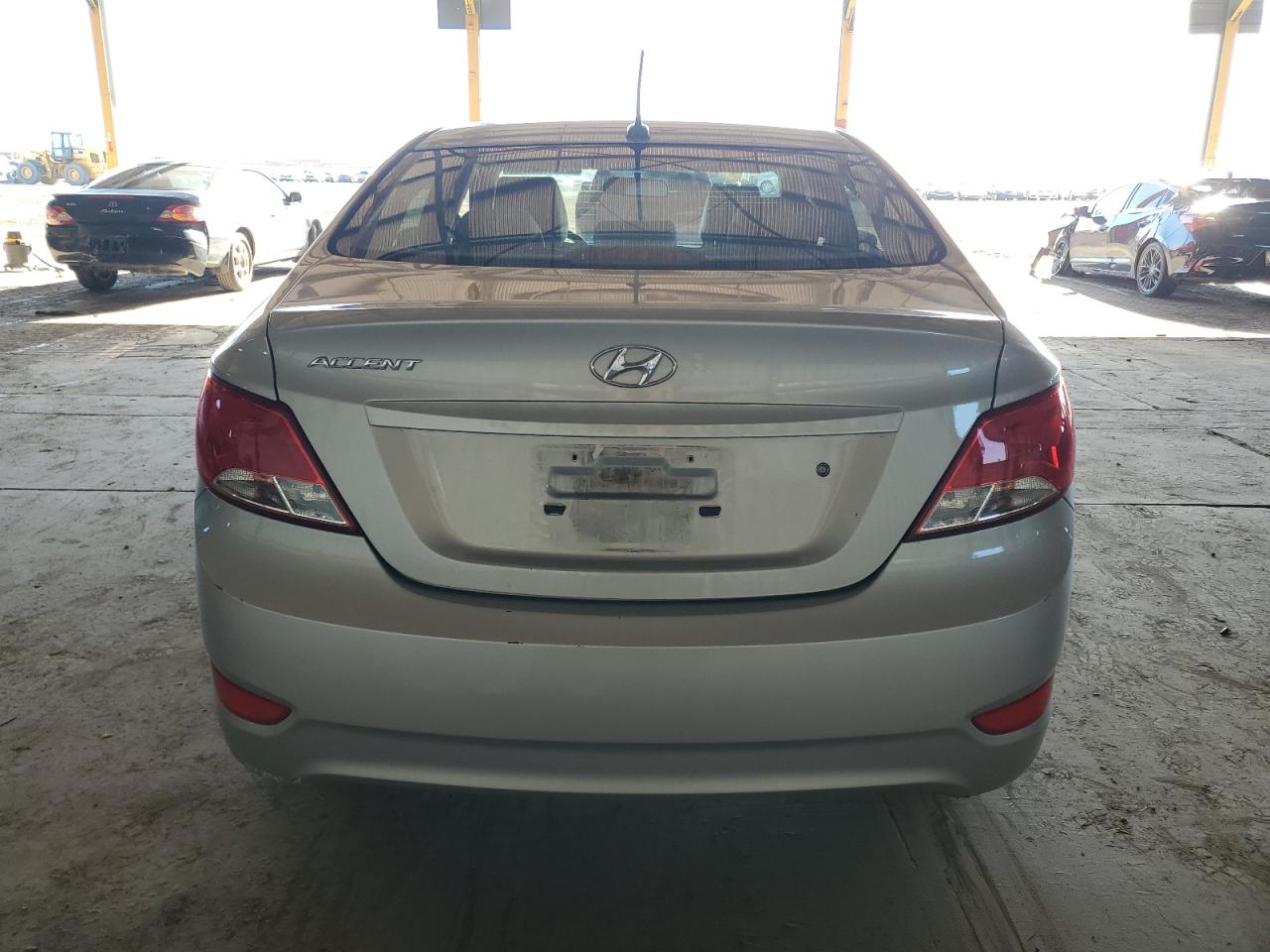 HYUNDAI ACCENT SE