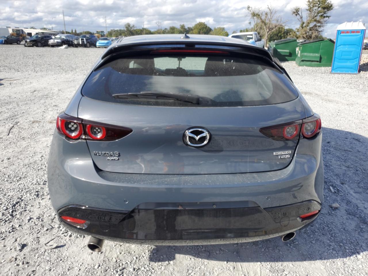 MAZDA 3 PREMIUM PLUS
