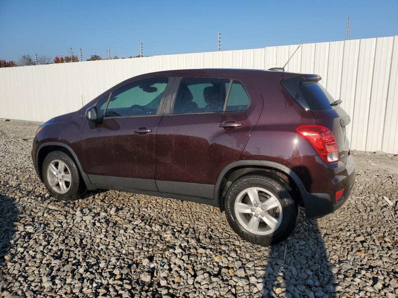 Lot #3303653927 2020 CHEVROLET TRAX LS