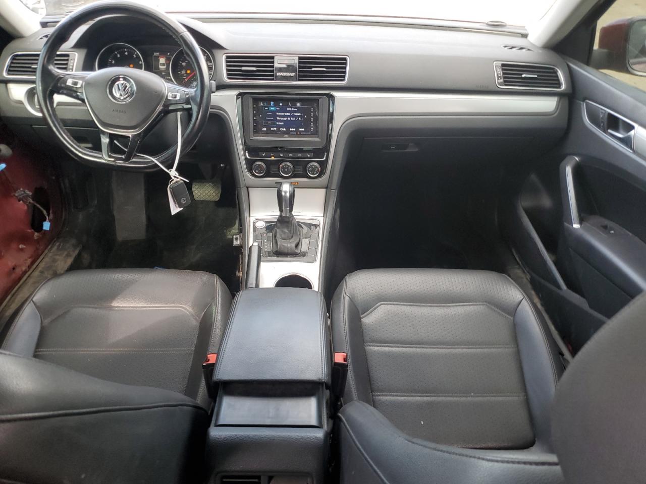 VOLKSWAGEN PASSAT WOLFSBURG