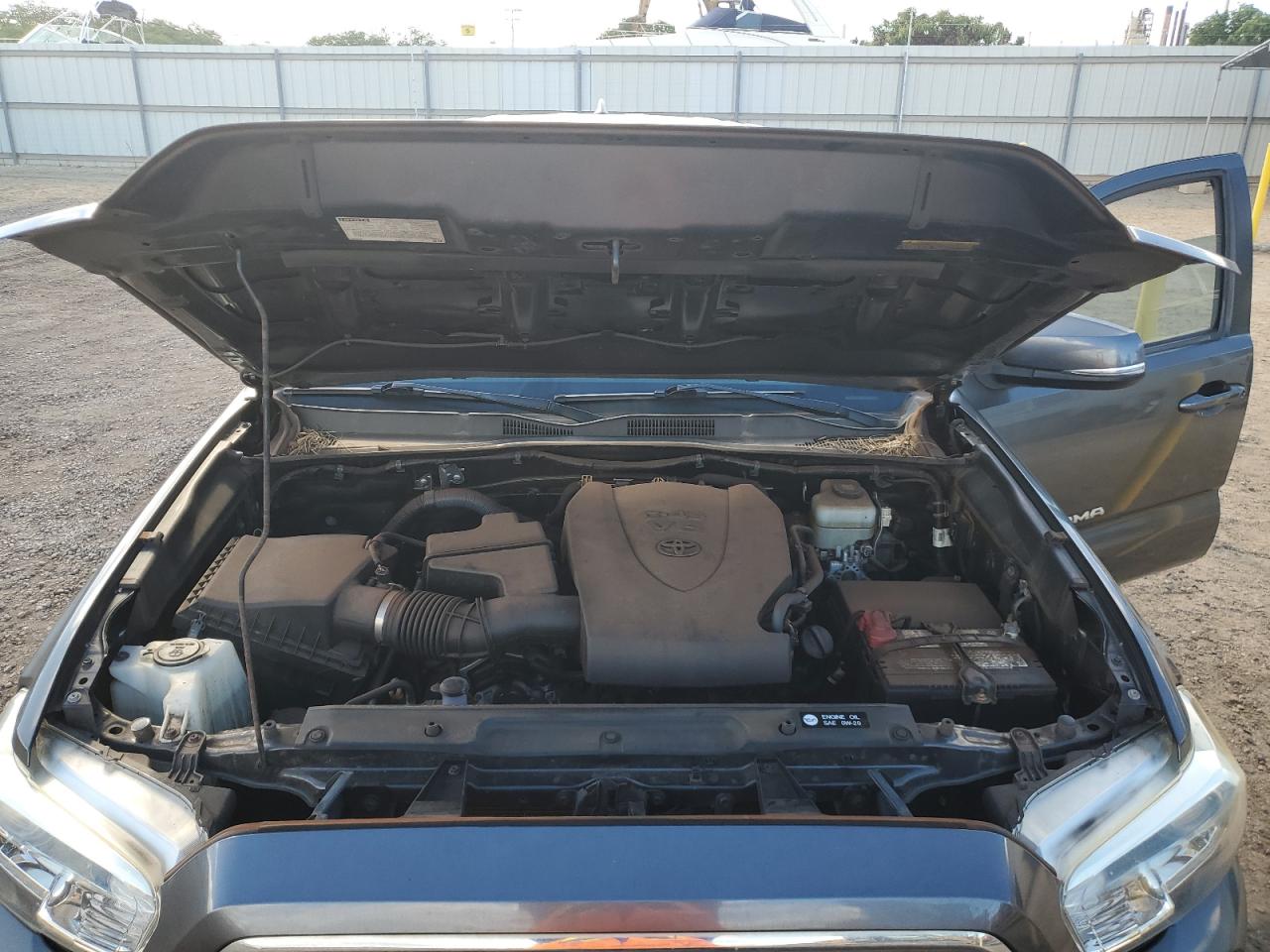 TOYOTA TACOMA DOUBLE CAB