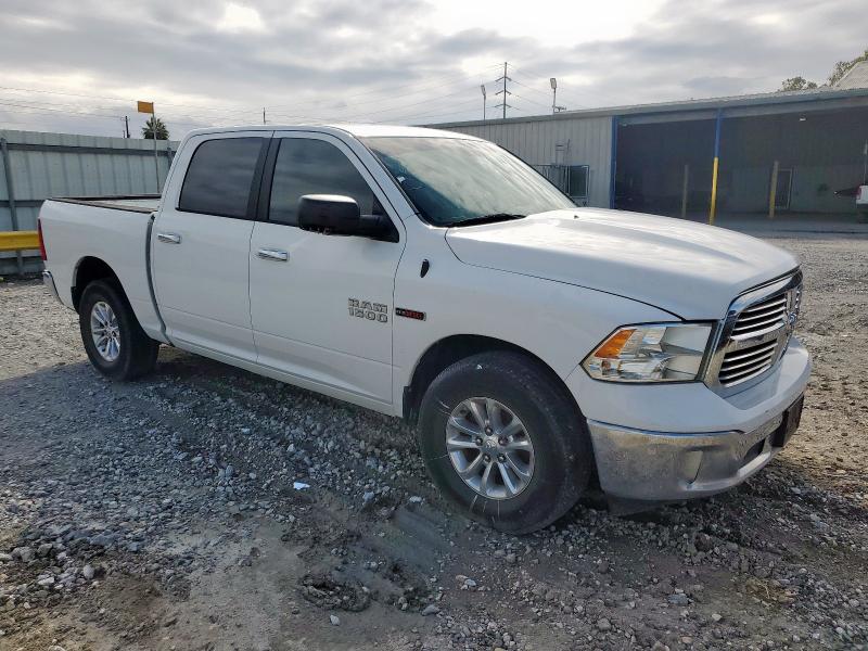 2016 RAM 1500 SLT 1C6RR6LM0GS201420