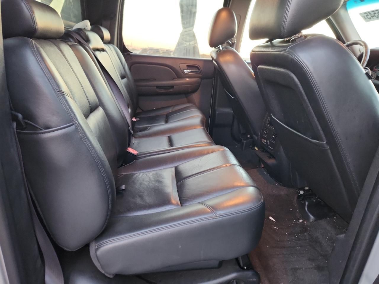 CHEVROLET AVALANCHE LT