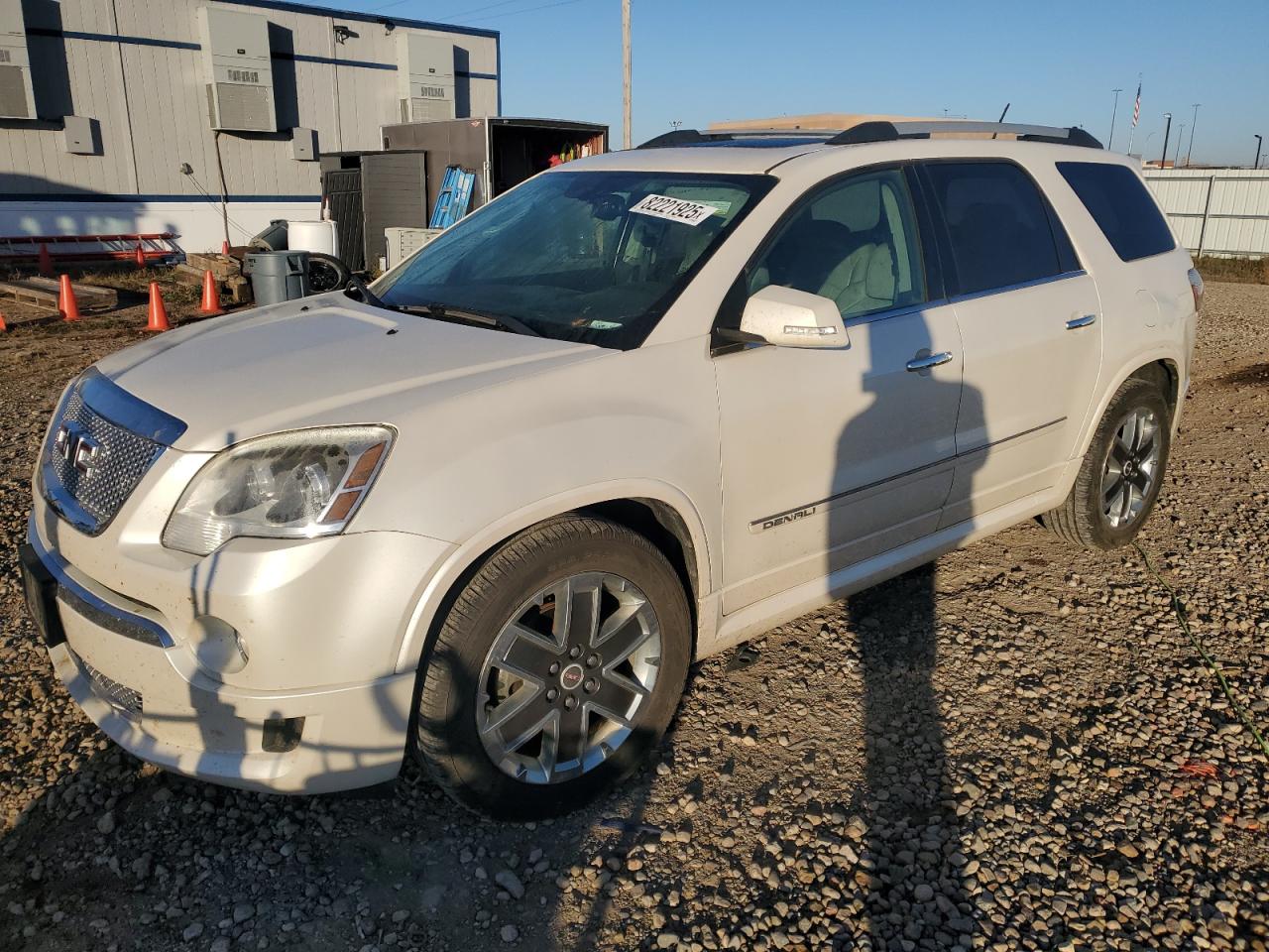 GMC ACADIA DENALI