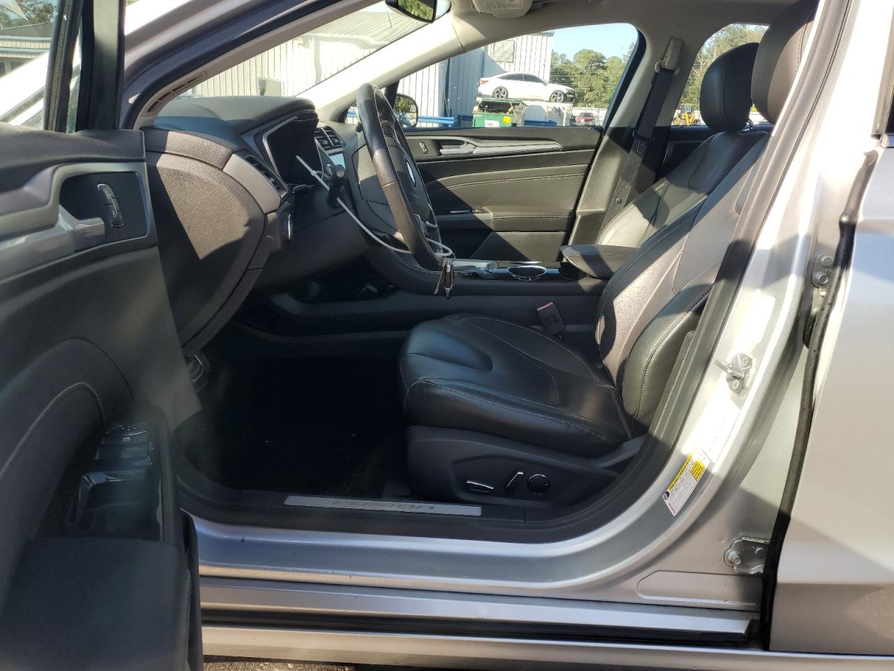 FORD FUSION TITANIUM