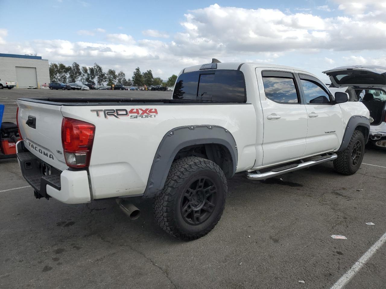 TOYOTA TACOMA DOUBLE CAB