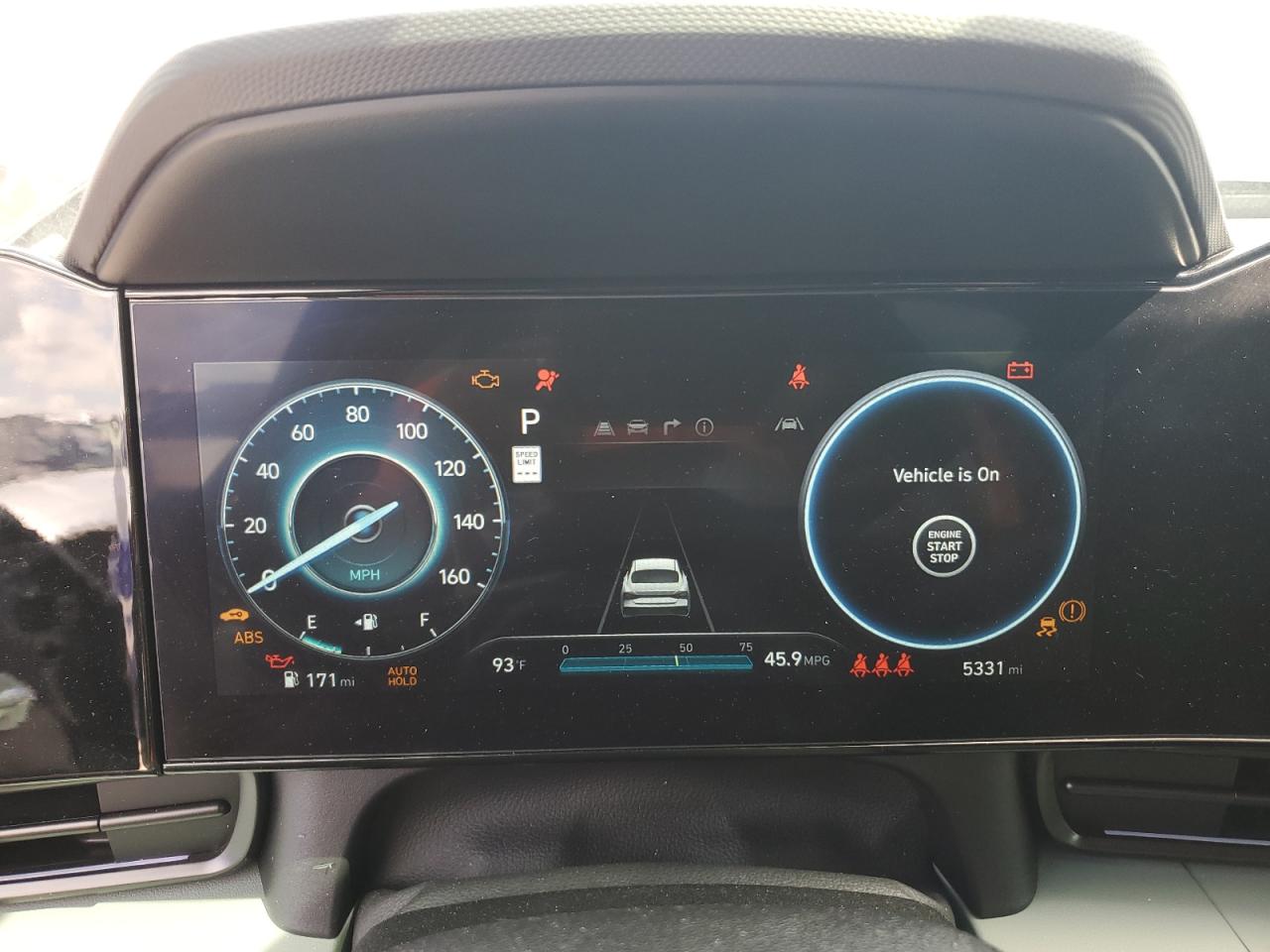 HYUNDAI ELANTRA LIMITED