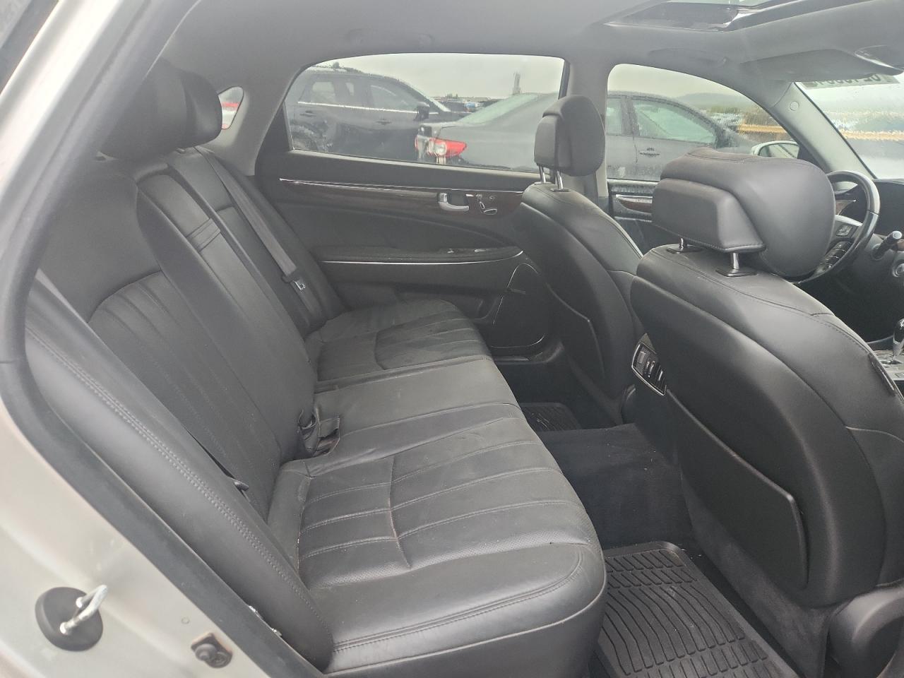 HYUNDAI EQUUS SIGNATURE