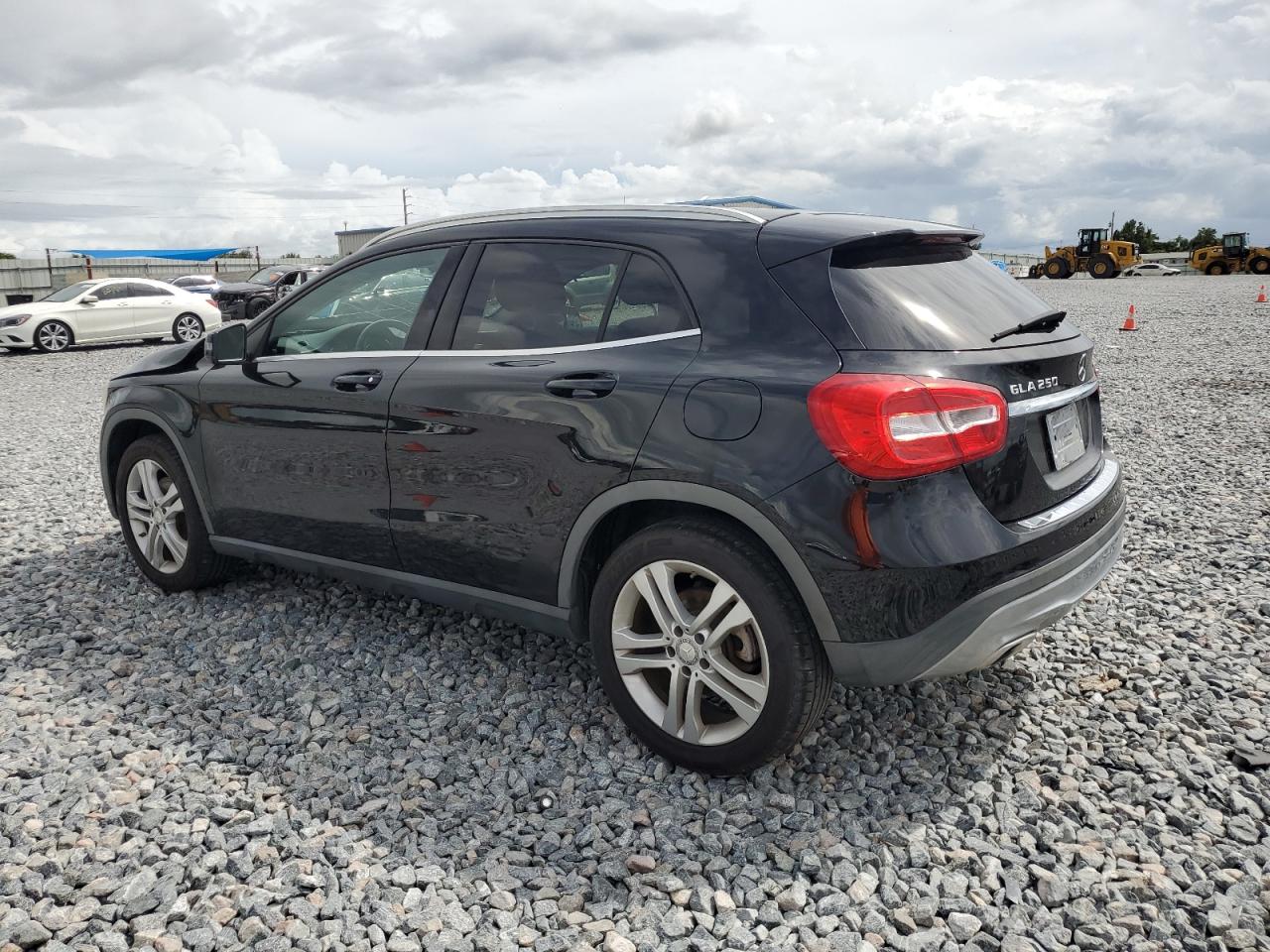 MERCEDES-BENZ GLA-CLASS 250 4MATIC