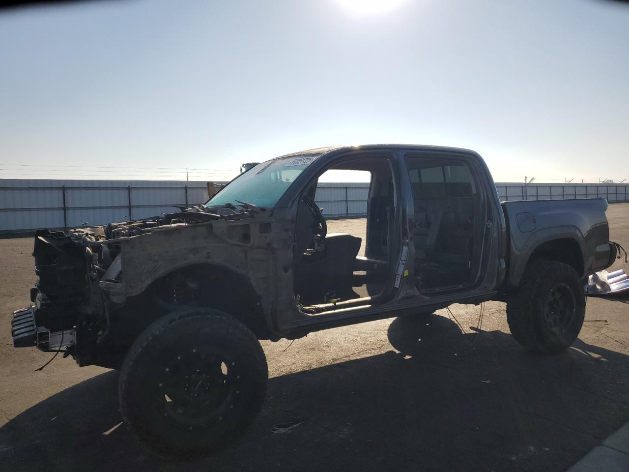 TOYOTA TACOMA DOUBLE CAB