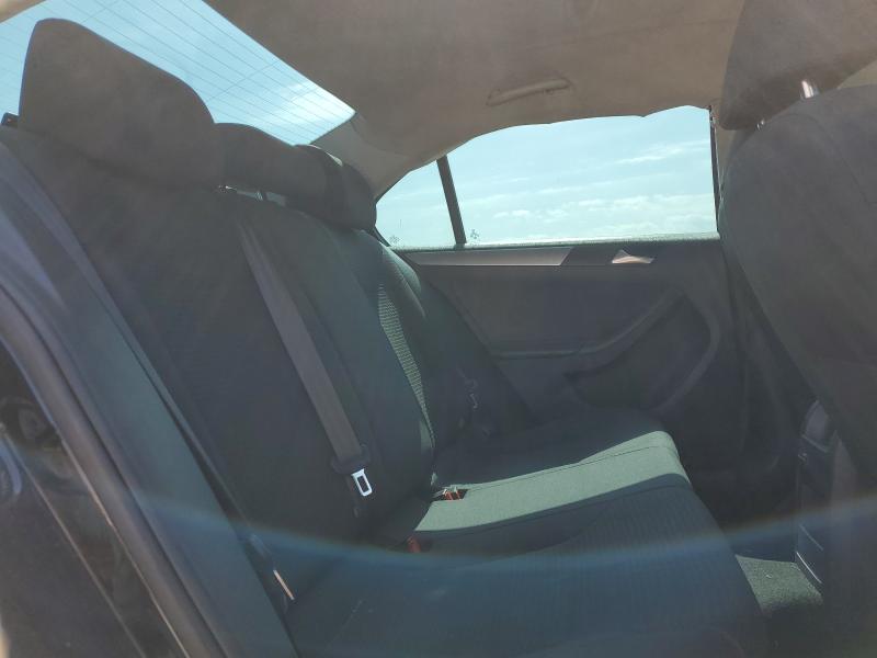 2015 VOLKSWAGEN JETTA SE - 3VWB07AJ5FM269395