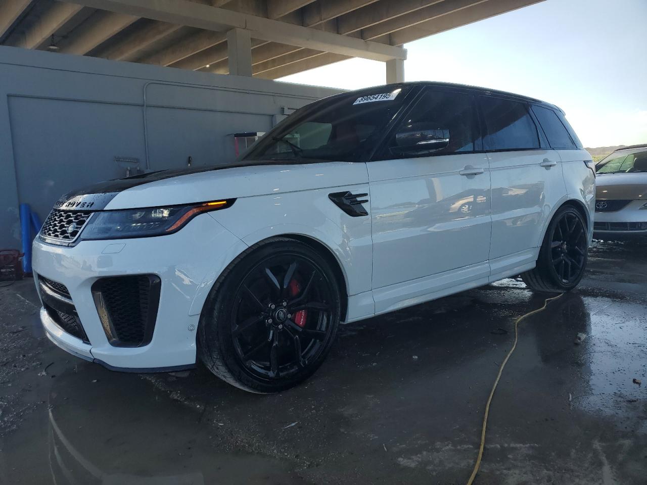 LAND ROVER RANGE ROVER SVR