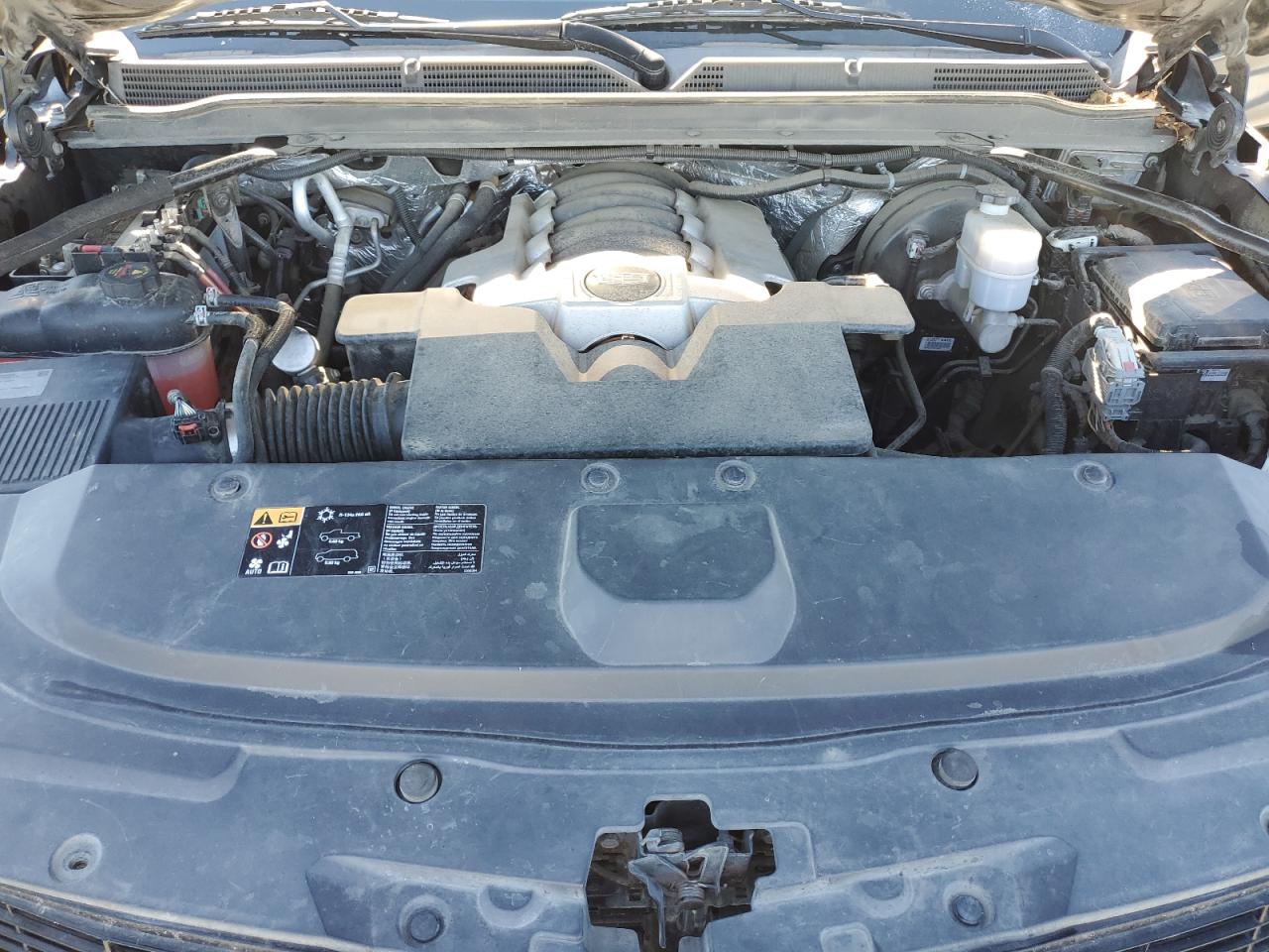 CADILLAC ESCALADE PREMIUM