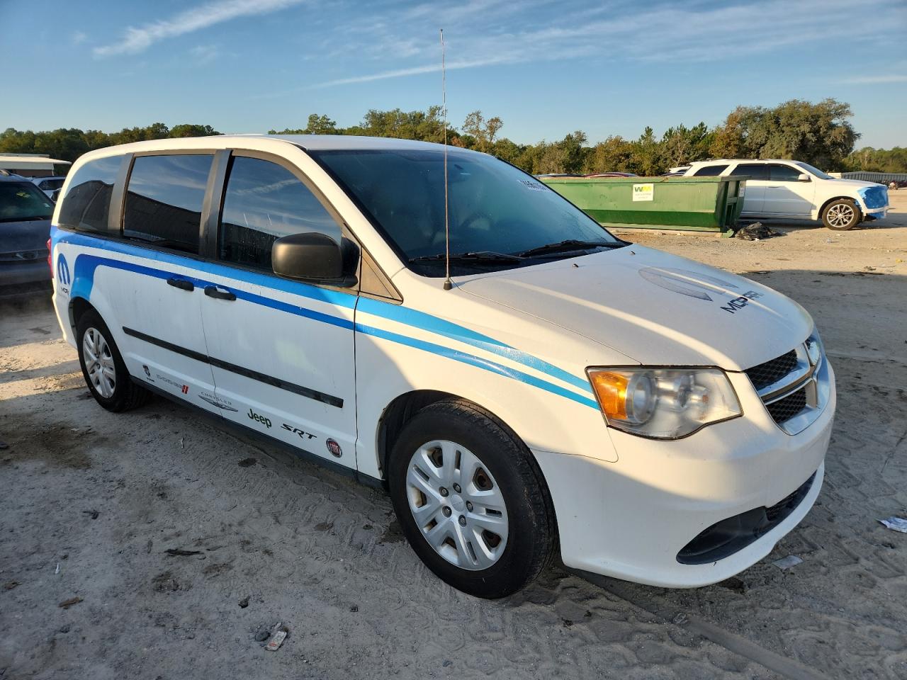 DODGE GRAND CARAVAN SE
