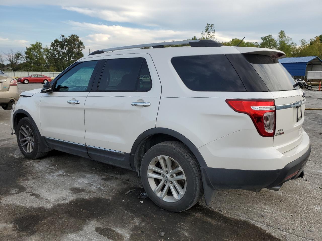 FORD EXPLORER XLT