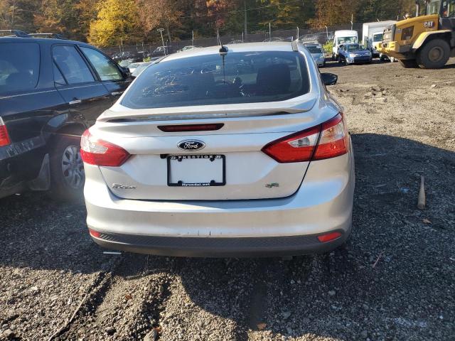 2012 FORD FOCUS SE - 1FAHP3F27CL257559