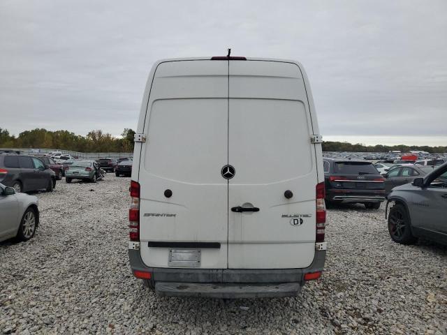 2014 MERCEDES-BENZ SPRINTER 2 - WD3PE7DC8E5937423