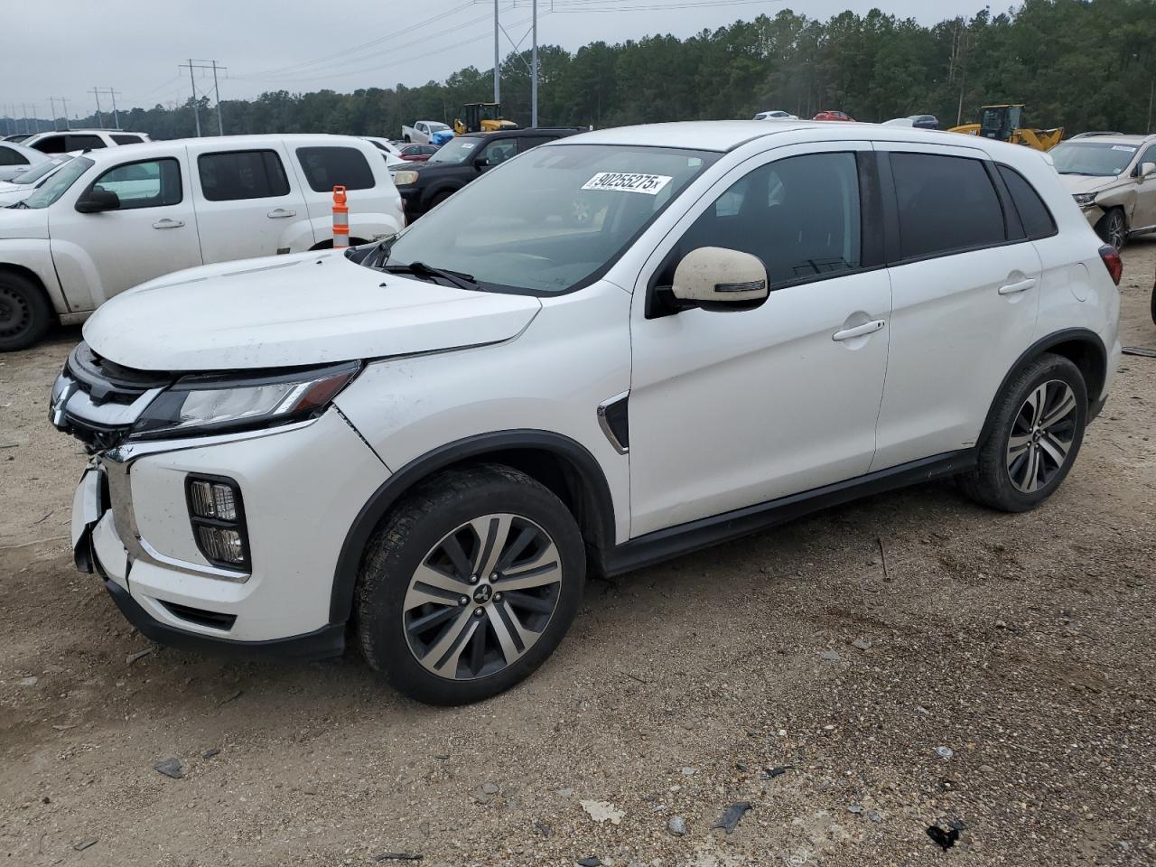 MITSUBISHI OUTLANDER ES