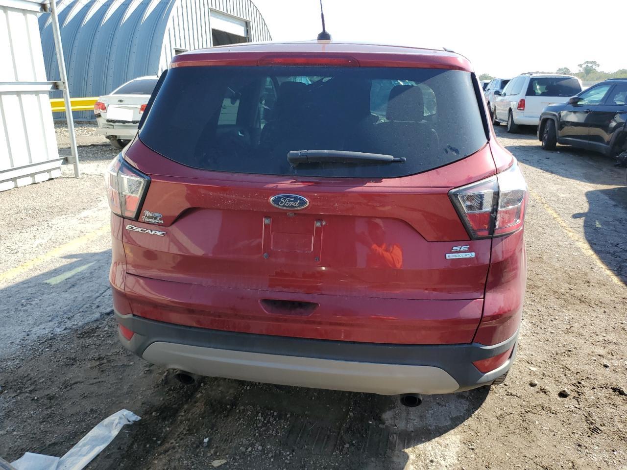 FORD ESCAPE SE