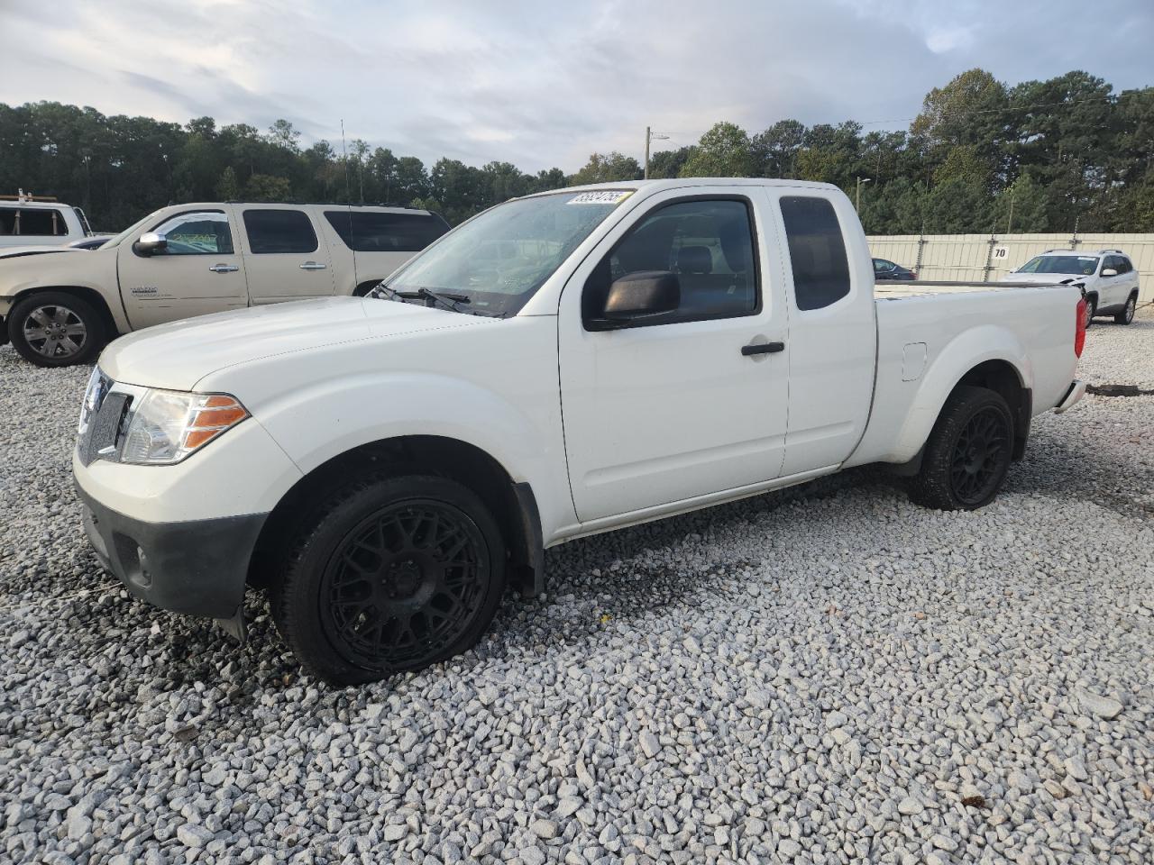 NISSAN FRONTIER S