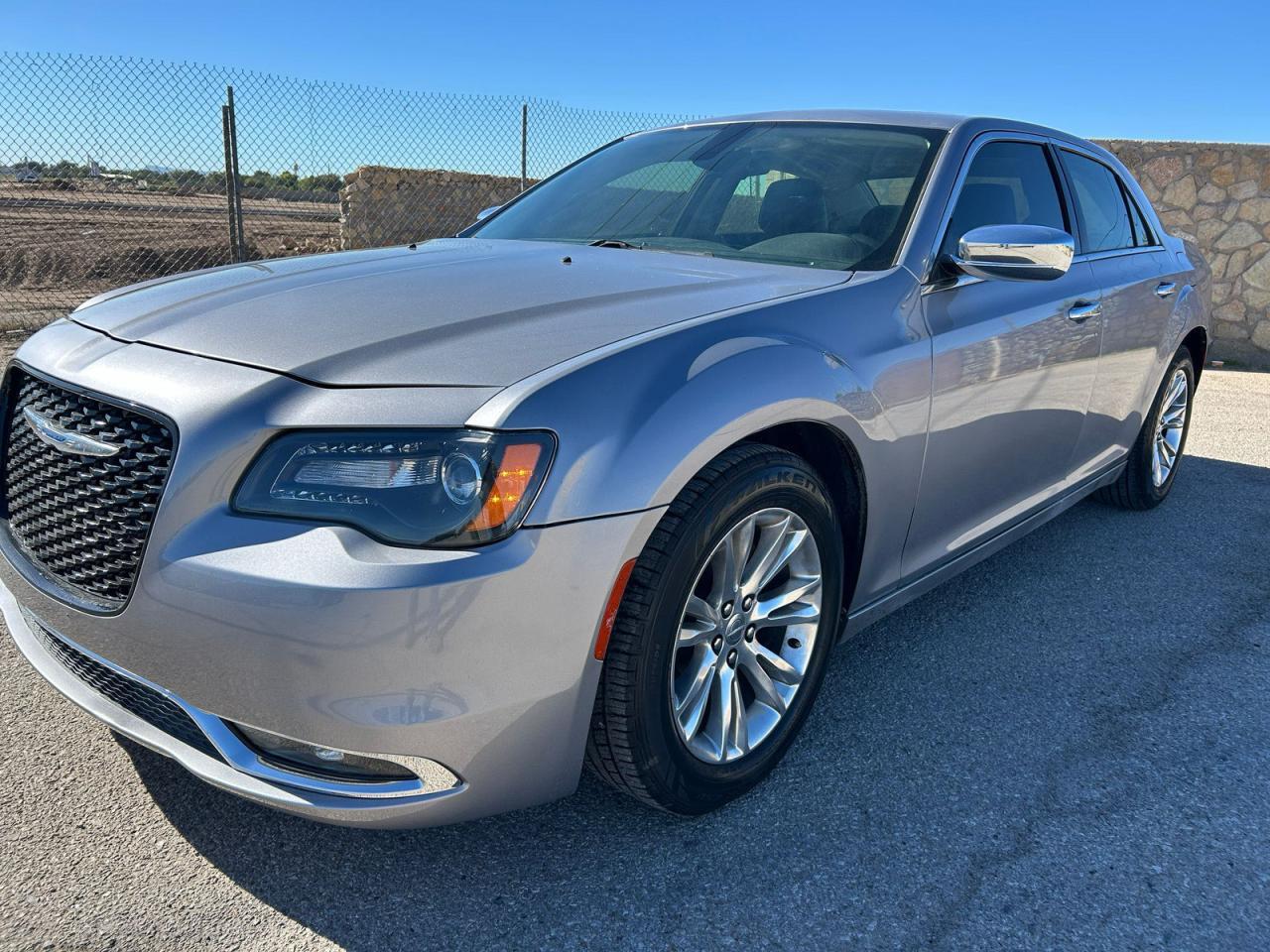 CHRYSLER 300C