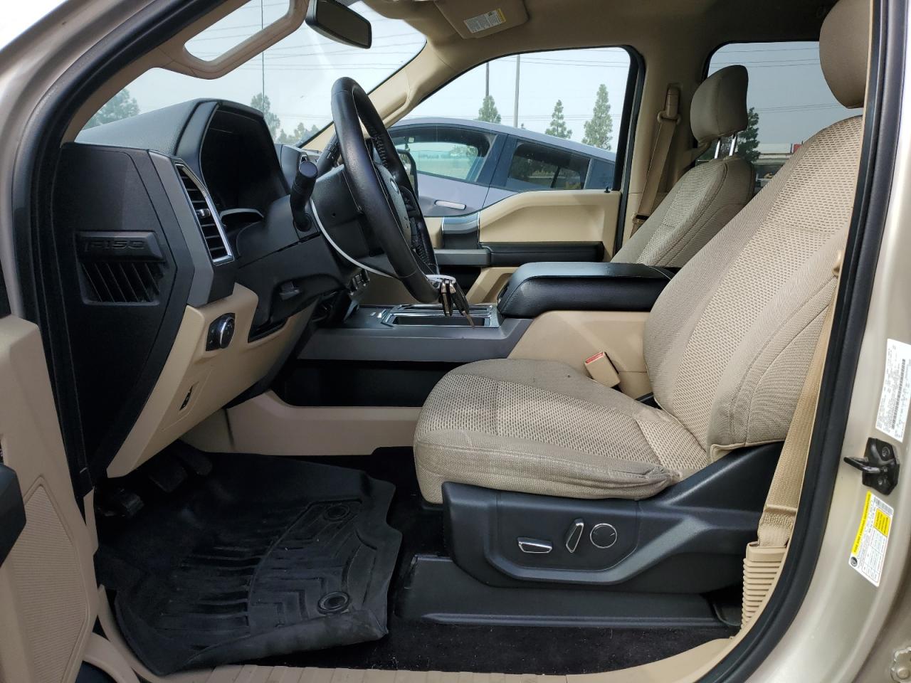 FORD F-150 SUPERCREW