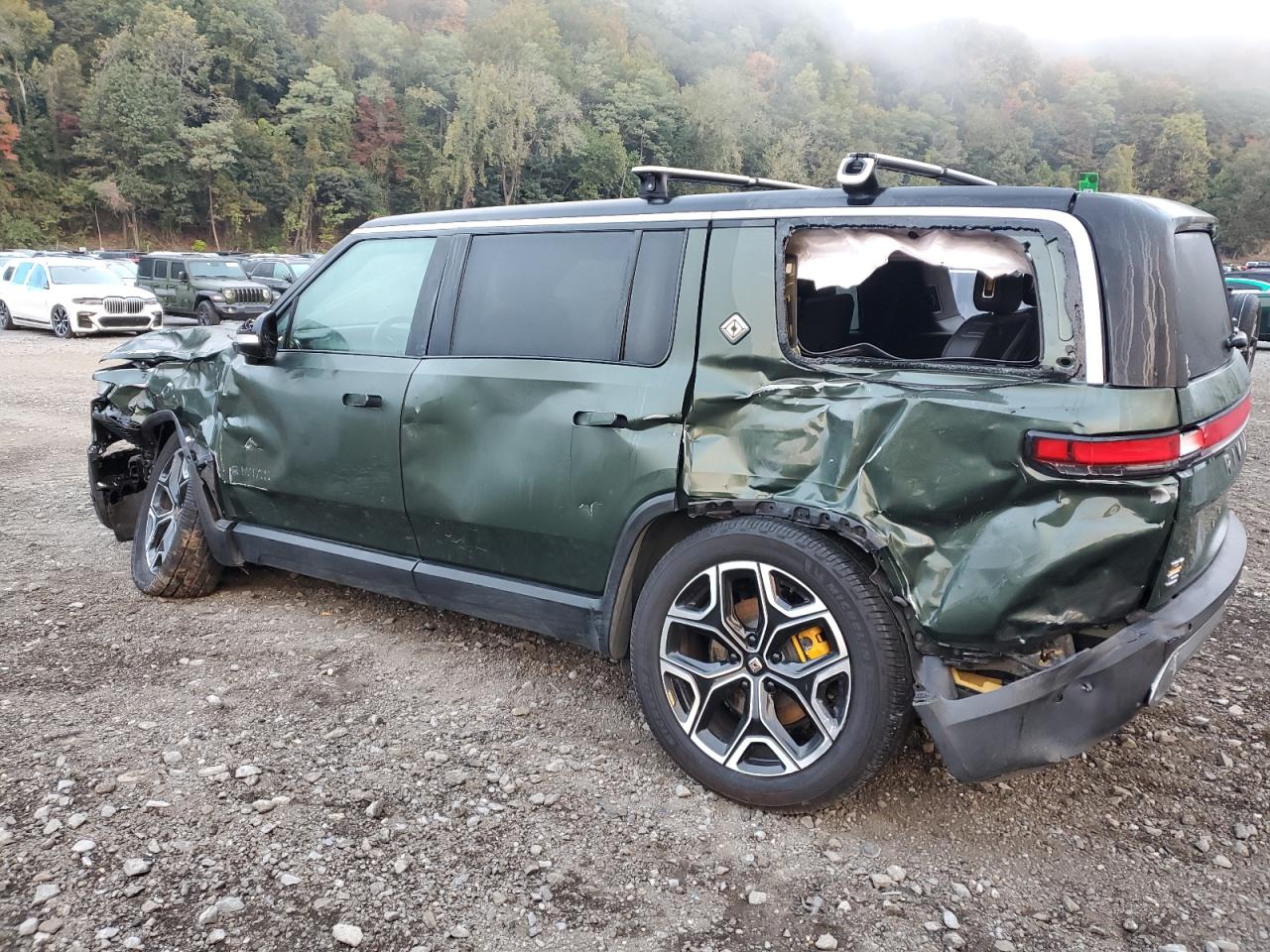 RIVIAN R1S LAUNCH EDITION