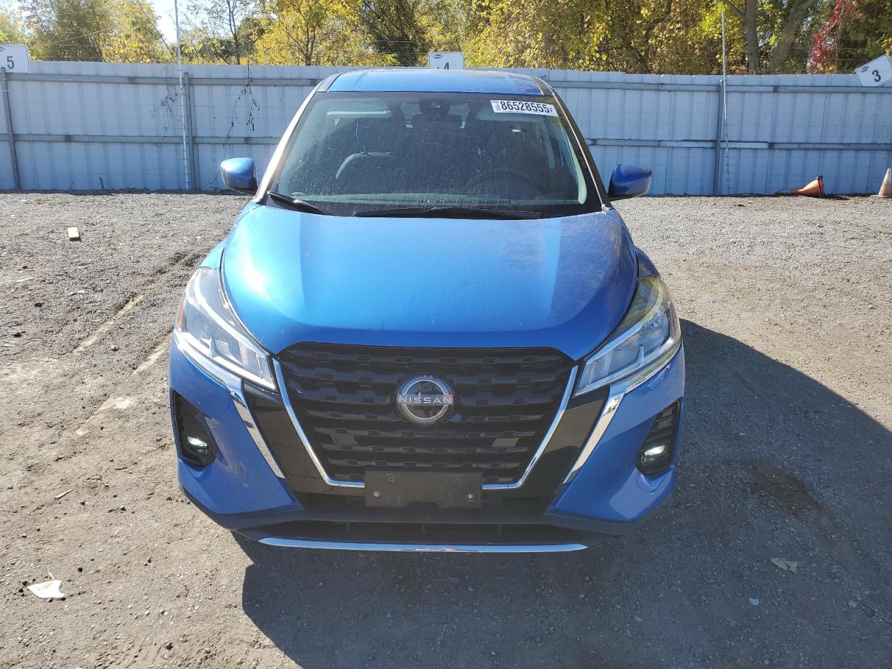 NISSAN KICKS S