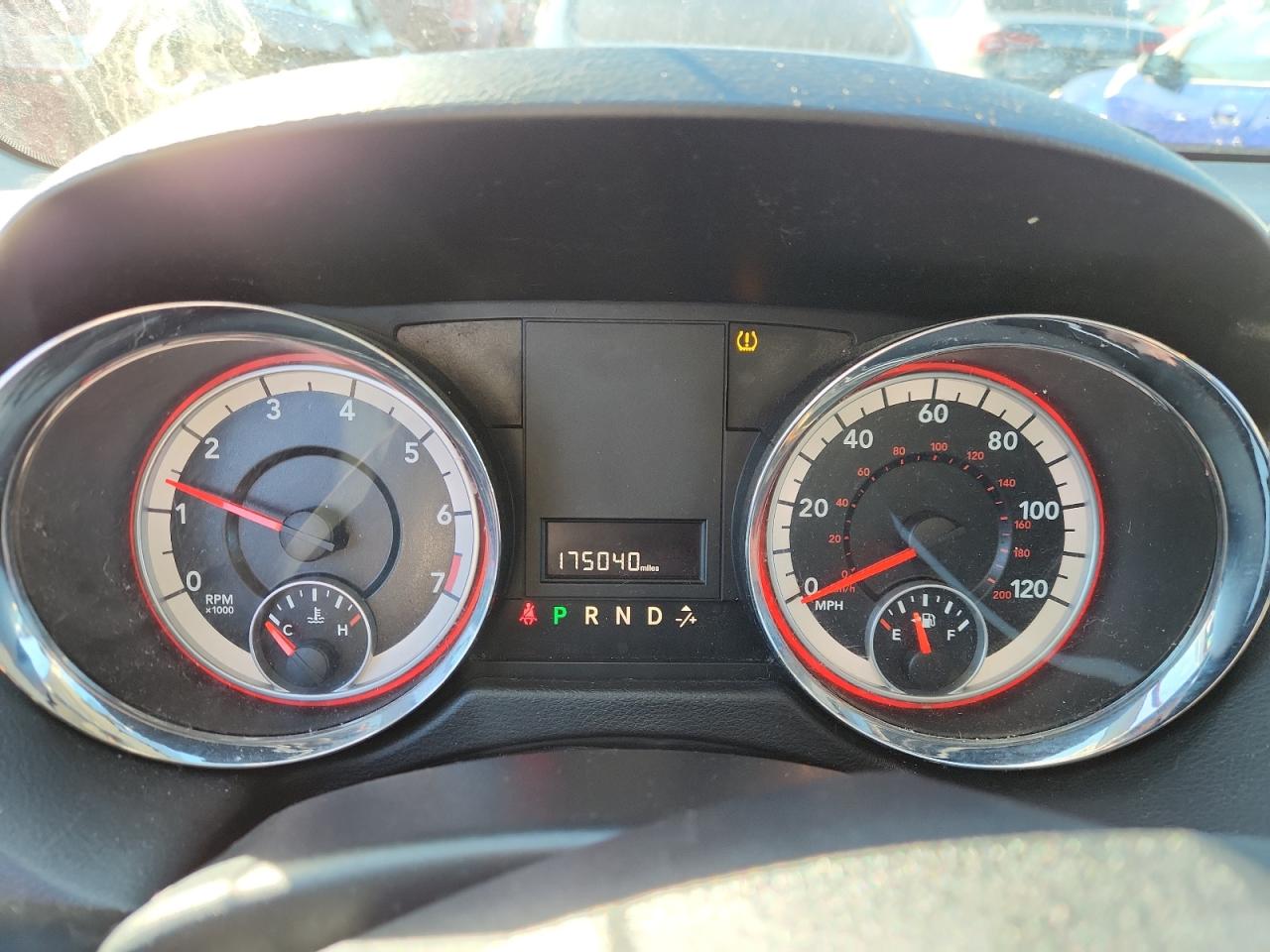 DODGE GRAND CARAVAN SE