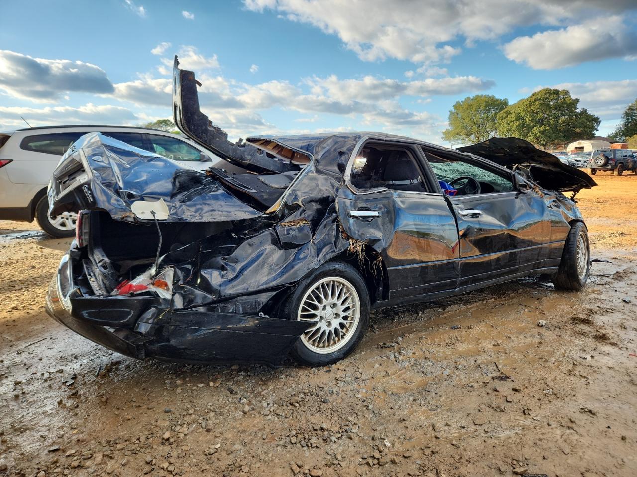 Lot #3301777367 1999 NISSAN GLORIA