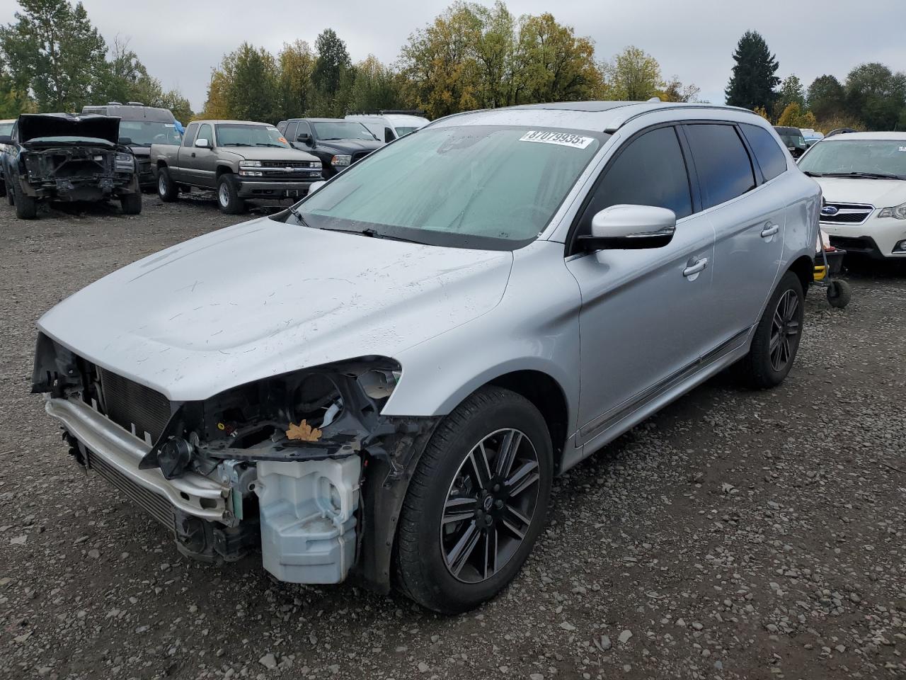 Lot #3285684649 2016 VOLVO XC60 T6 PR